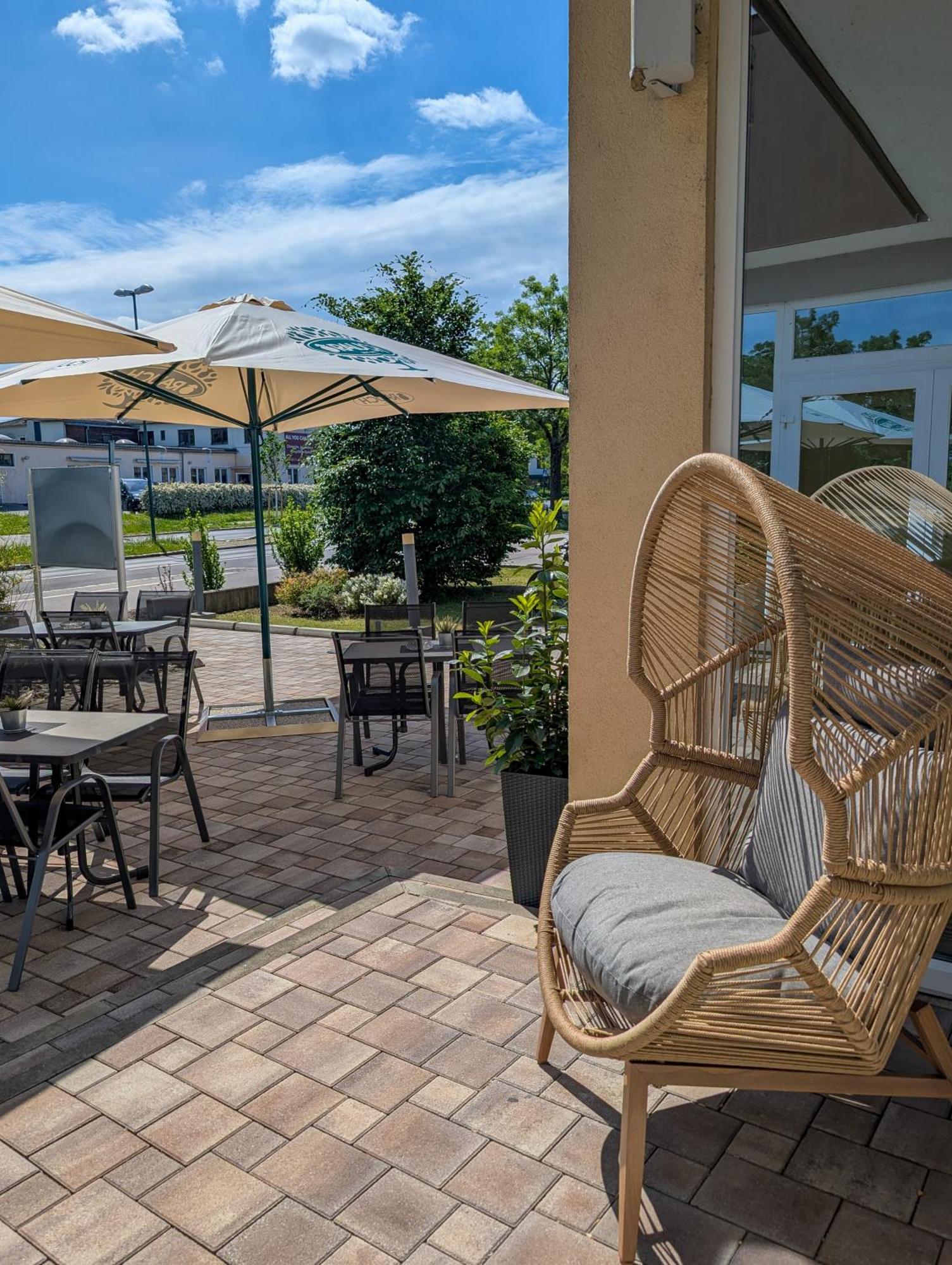 Hotel Roemerhof Tulln An Der Donau Exterior photo